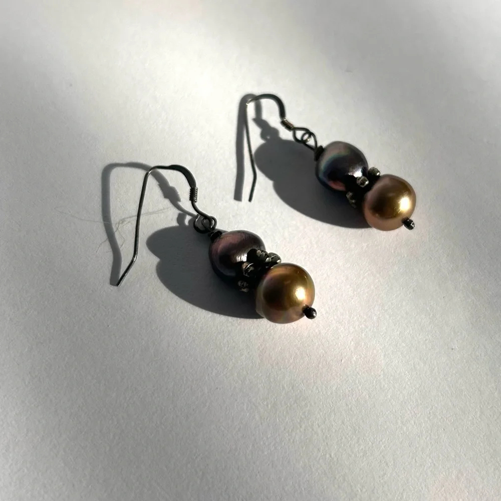 Classic Pearl Drop Earrings in Iridescent Bronze and Gray